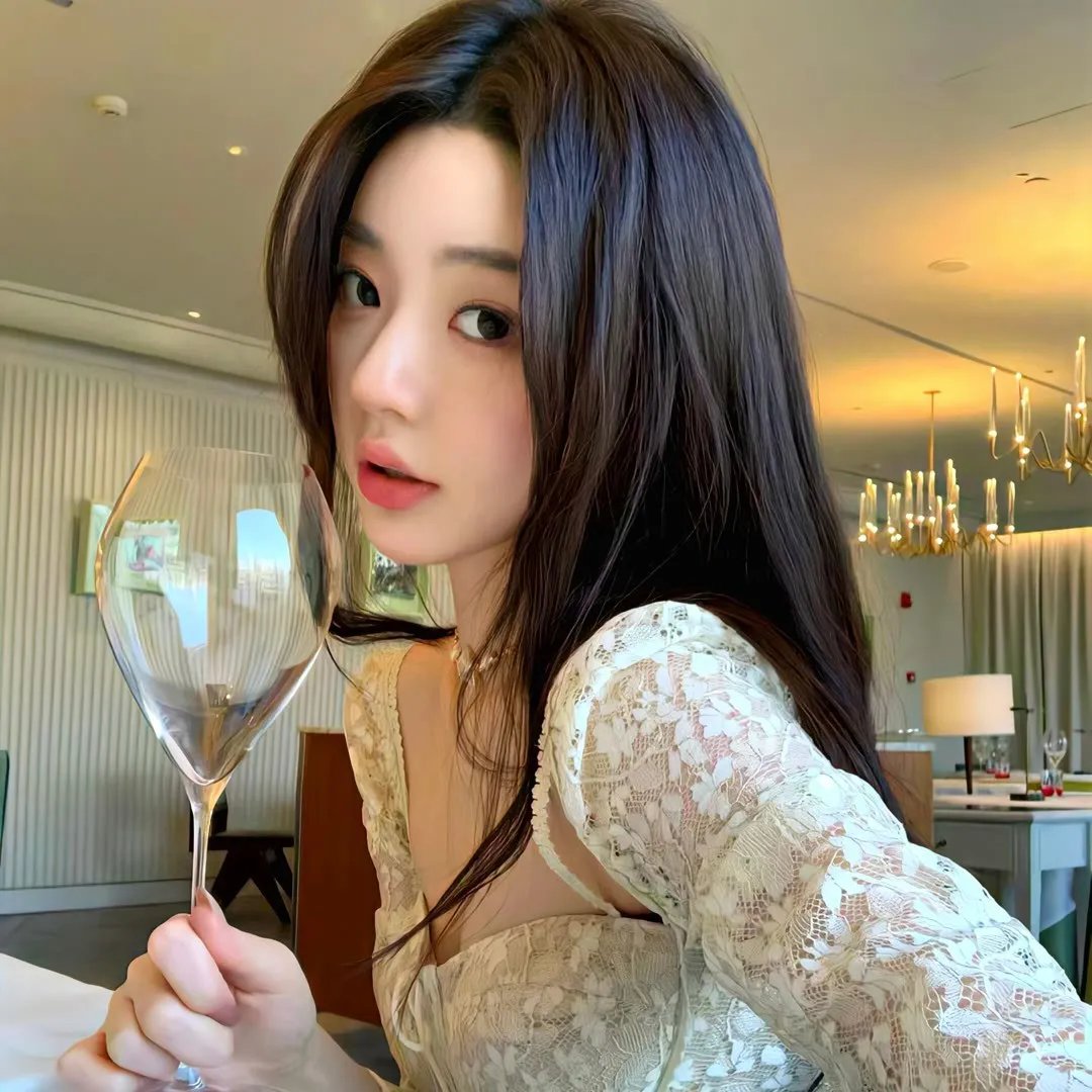我成了女明星的契约情侣